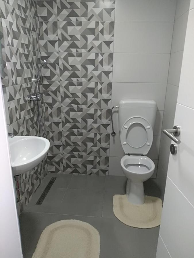 Apartman-Stan Na Dan -Stolac Apartment Exterior photo