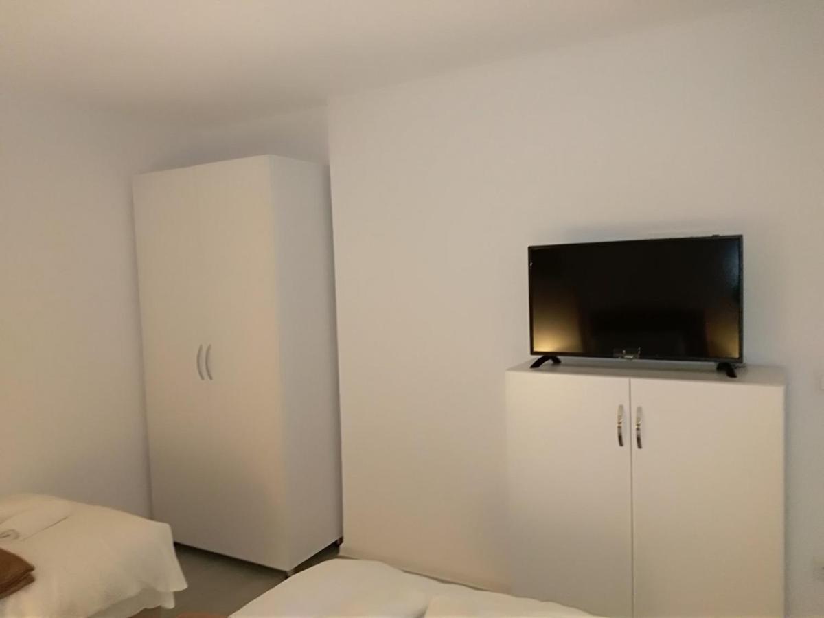 Apartman-Stan Na Dan -Stolac Apartment Exterior photo